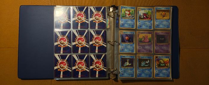 Pokemon JPN 1996 Near-Complete Base Set Binder