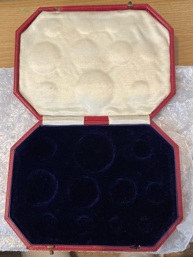 Edward VII specimen coin box -NO COINS-