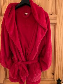 Red bed jacket