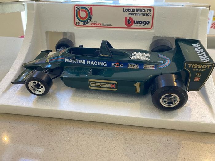 Lotus Martini Tissot Mario Andretti # 1 scale 1/14