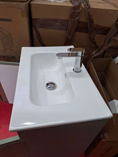 Deann 600 floorstanding unit with tap and waste