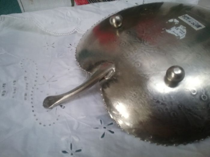 Metal Leaf Tray