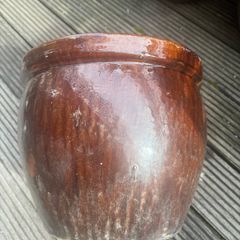 Plant pots
