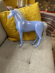 Frozen Elsa Horse Nokk toy