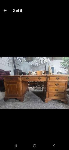 large partners desk
