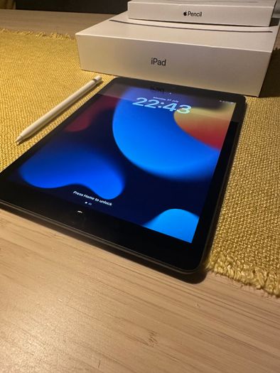 Apple iPad 9th Generation 64GB Wi-Fi | Boxed, Spotless Condition