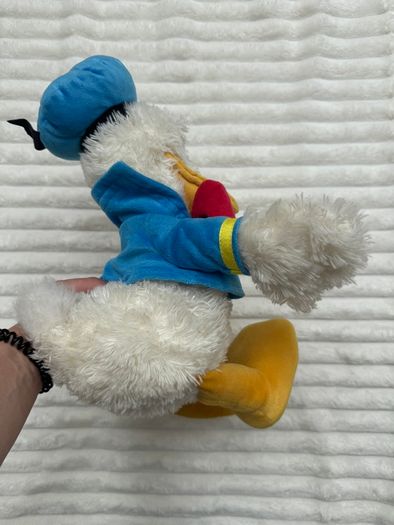 Disney Parks Donald Duck Approx 16" Soft Plush Rare Dirty Used Please look at the pictures