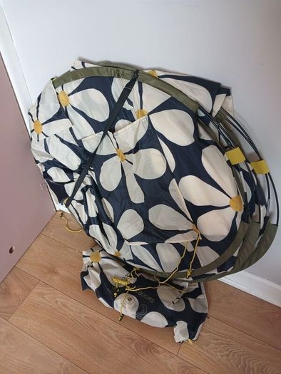 Orla Kiely Beach shelter