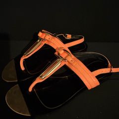 womans sandals