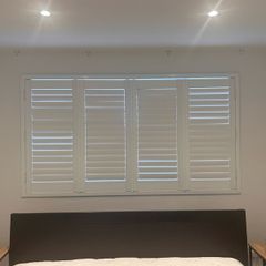 shutter blinds excellent condition