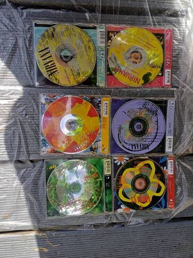 Vintage Nirvana Singles 1995 Official 6 CD Box Set