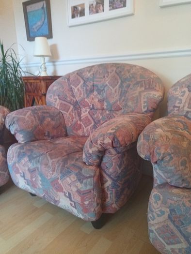 Jacquard suite, 3-seater couch and 2 armchairs - free delivery!