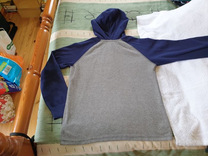 Ralph Lauren Boys Sweatshirt Gray Hoodie Navy Sleeves 10 to 12 Years Large