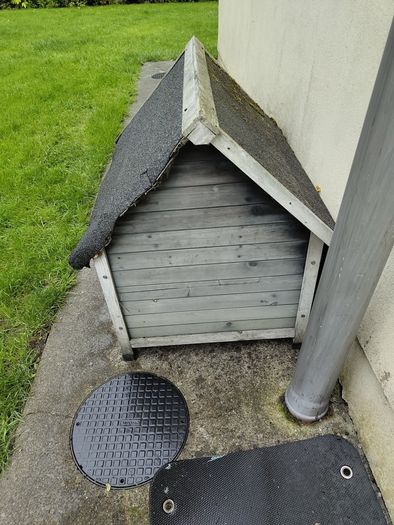 kennel