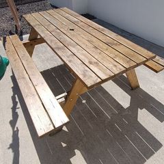 Woodie's Garden Picnic Bench