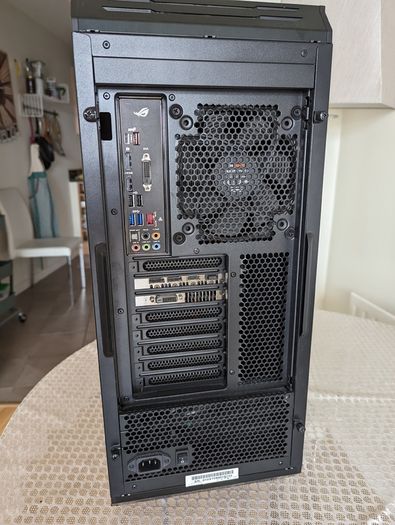 Custom Gaming PC