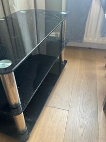 Tv stand (suit up to 55inch tv)