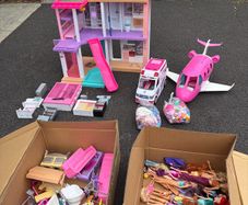 Barbie Dreamhouse bundle
