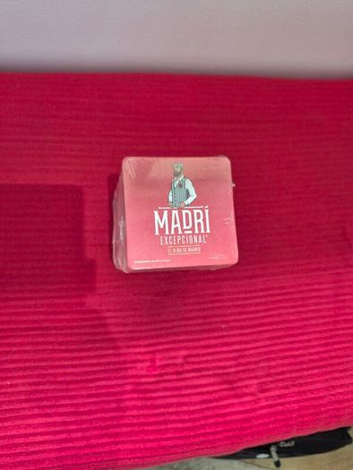 Brand New Sealed Pack of 100 Madri Excepcional Beer Mats Coasters