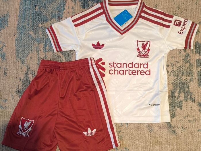 Liverpool away kit sizes season 26/27 Kids
