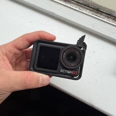 DJI Osmo Action 5 Pro essential combo