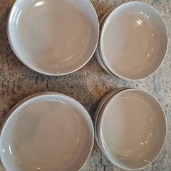 8 Pasta Bowls