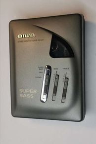AIWA HS-G21 Cassette Walkman Player