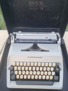Vintage German Scheidegger Typomatic TMS typewriter