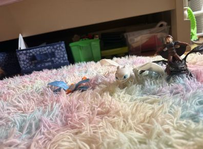 how to train your dragon toys