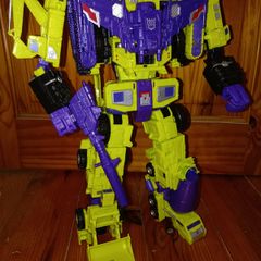 Transformers Unite Warriors Devastator