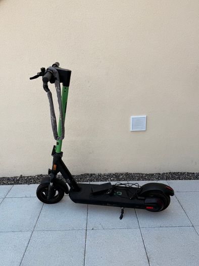 Loco Motion Pro e-scooter