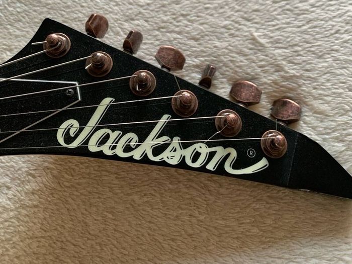 Jackson Dinky with Babicz Tremolo and Japan Neck