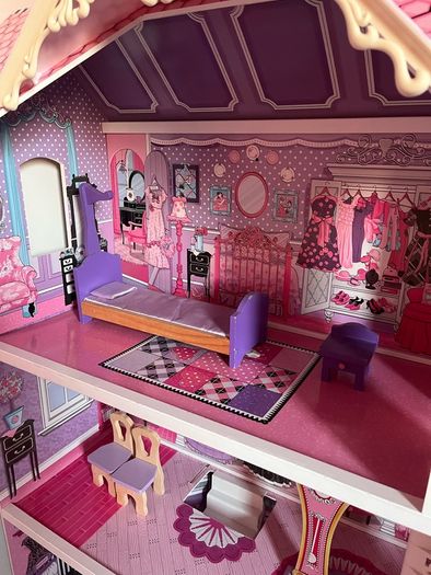 ELC luxury manor dollhouse
