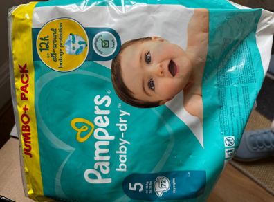 Pampers