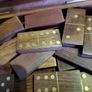 Dominoes set hardwood case Image 4