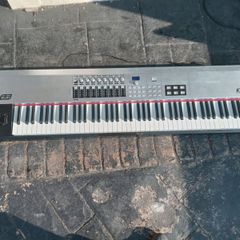 ESI K.ON USB MIDI controller keyboard