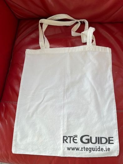 Rte Guide Cream Cotton Tote Bag With 2 Short Handles.