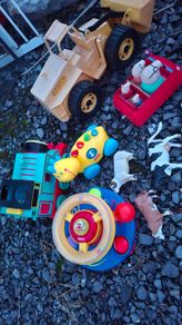 toys