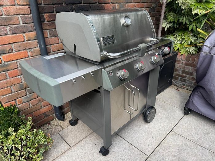 WEBER stainless Genesis II LX S-340 GBS Gas Grill