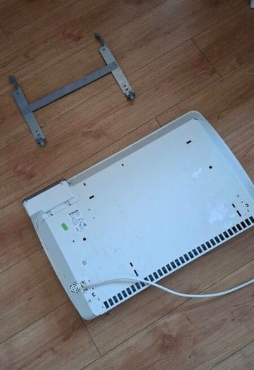 Eletric heater 1500 watts with wall bracket