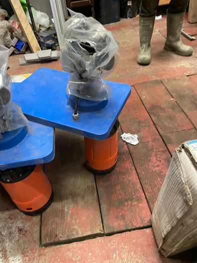 Submersible pumps and water tank pumps all brand new