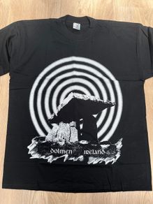 Dolmen T-shirt