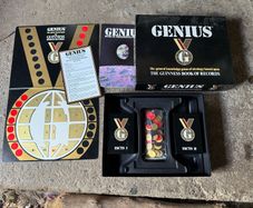vintage guiness records boards game