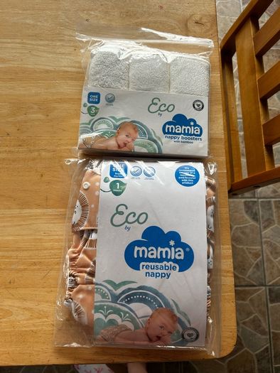 14 reusable nappies