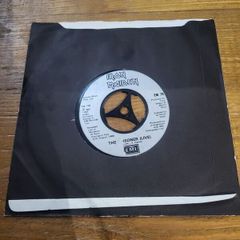 Iron Maiden Single (Prisoner Live)