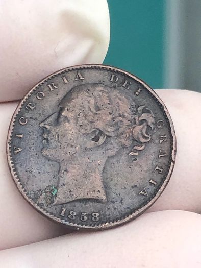 1858 Farthing Victoria x2
