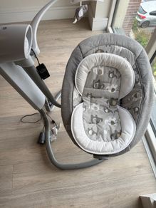 Baby swing