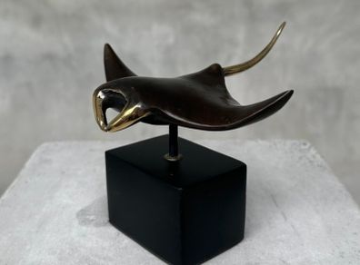 Manta Ray - Bronze