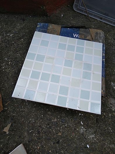 Free tiles