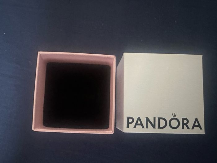 Pandora Ring Box Empty